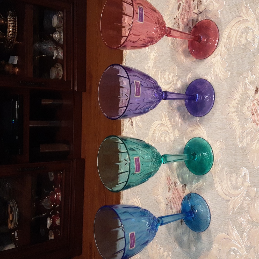 MARQUIS by Waterford Sparkle Wine Set - New with Tags